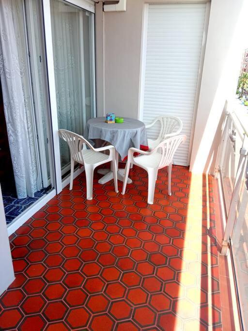 Apartamento Grande, La Mar Esta 5 Minutos Andando Denia Ngoại thất bức ảnh