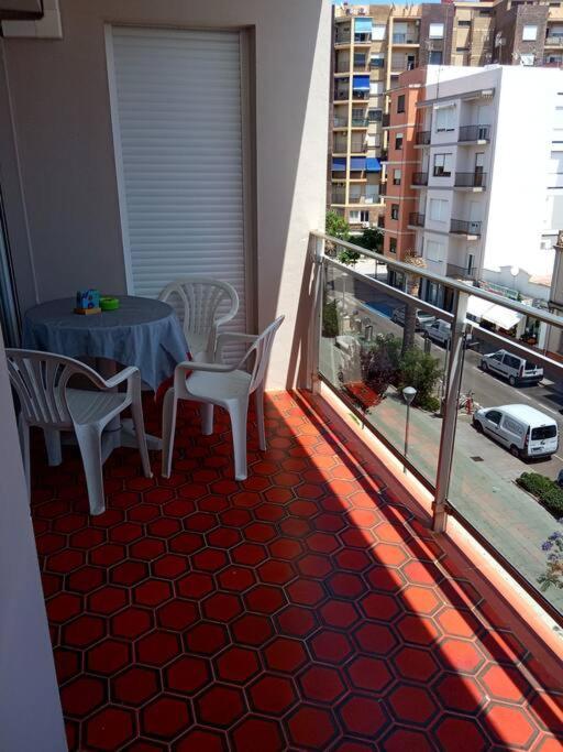 Apartamento Grande, La Mar Esta 5 Minutos Andando Denia Ngoại thất bức ảnh